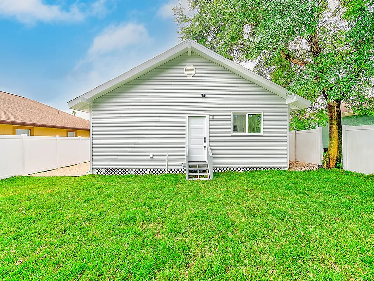 3307 N Morgan St — Photo 36