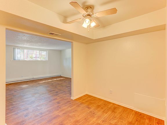 4th image of 7520 W Amherst Ave #75801B