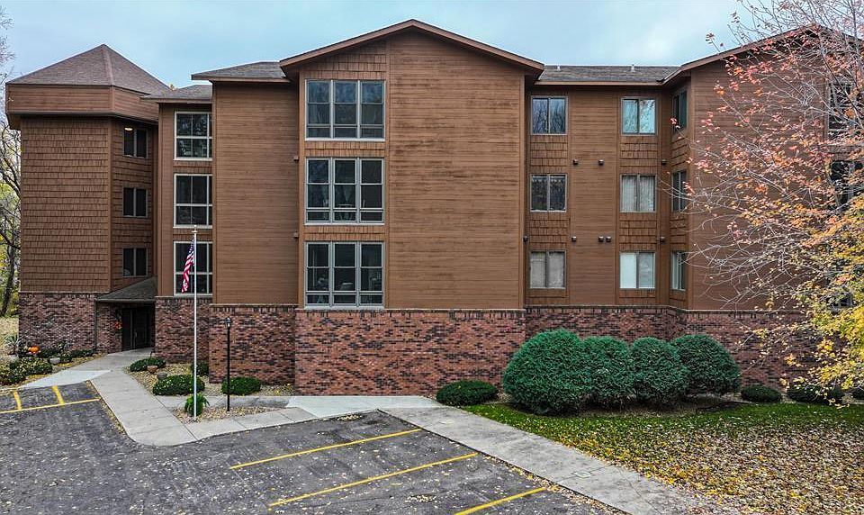 1st image of 415 S 4th St APT D3