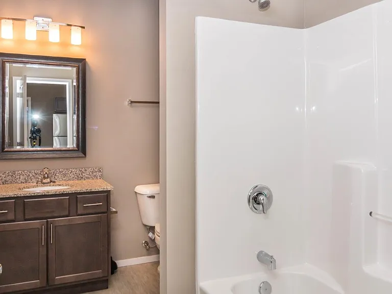 Edgerton Place Apartments — Photo 26