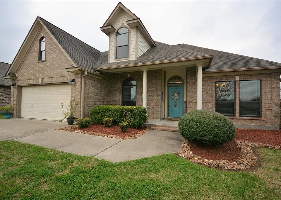 1st image of 138 Corkwood St