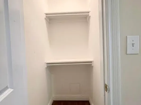 2350 Broadway image 8 of 12