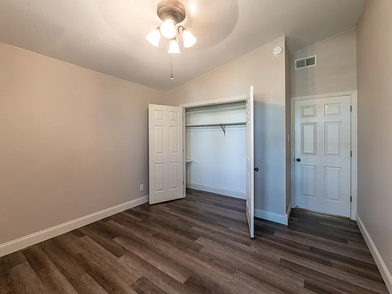 2709 Forest Grove Dr #2709 — Photo 16