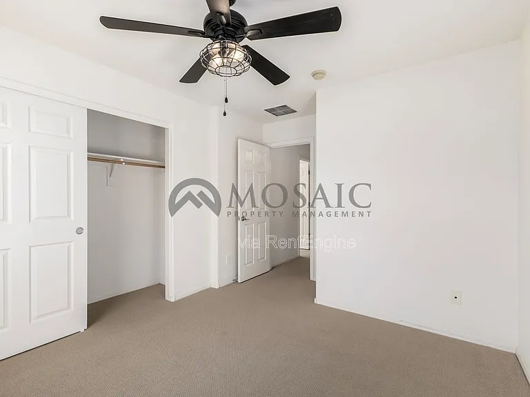2656 E Boston St — Photo 26
