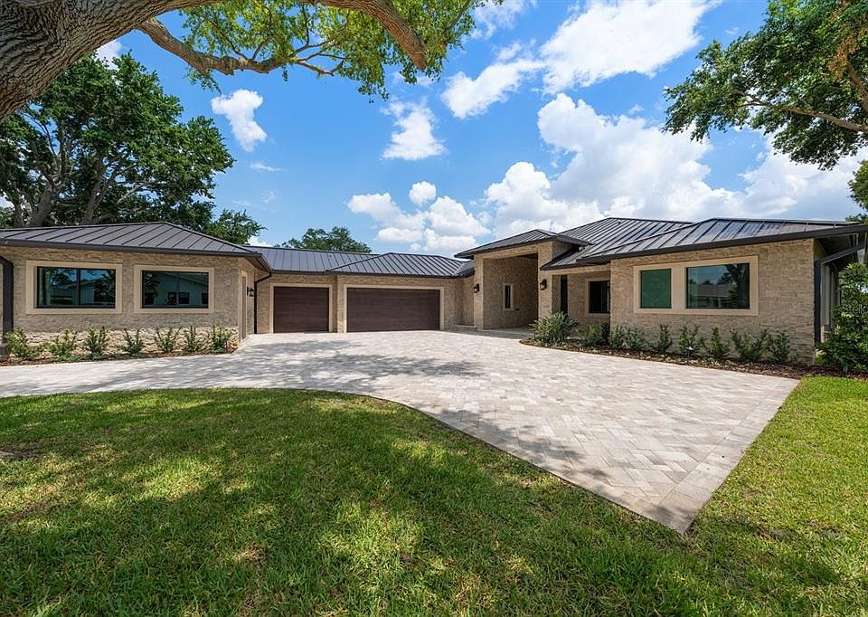 1st image of 19 Hibiscus Rd