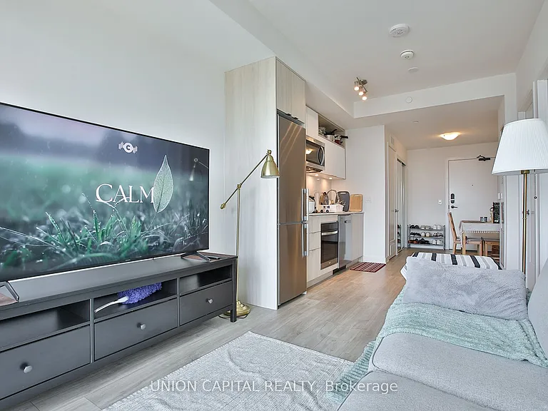 70 Princess St #1806E — Photo 6