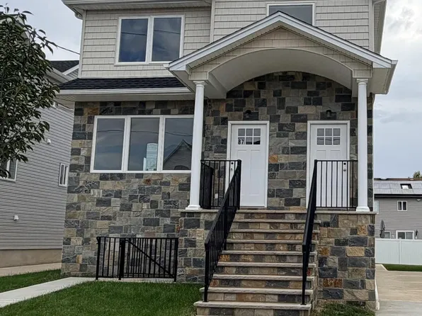 87 Bombay St, Staten Island, NY