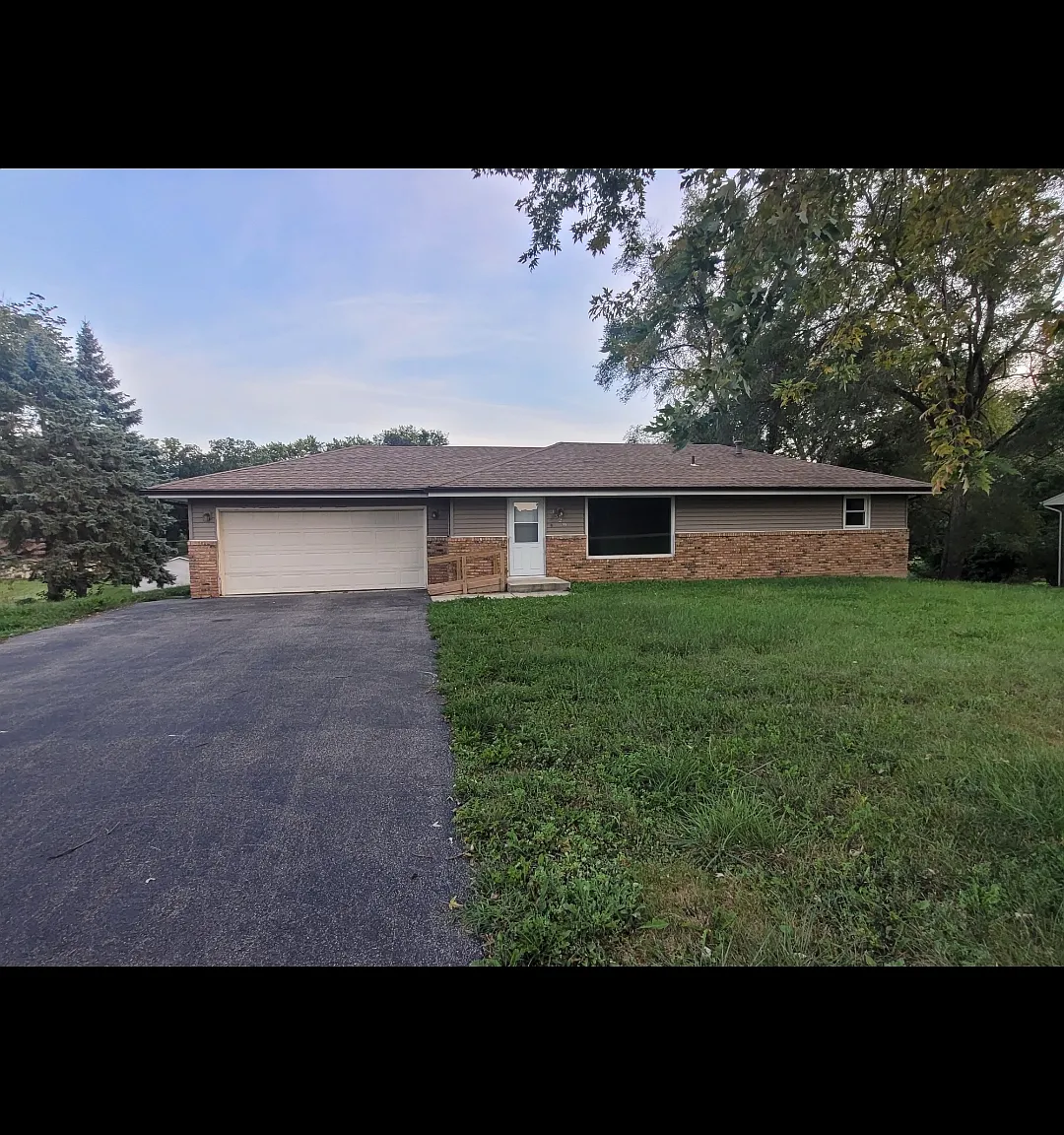 3 bed, 1170 sqft, $3,000 — Photo 2