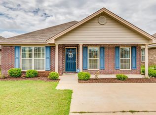 1827 Cotton Blossom Way, Prattville, AL 36067