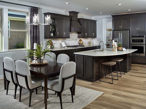 Model Breakfast and Kitchen