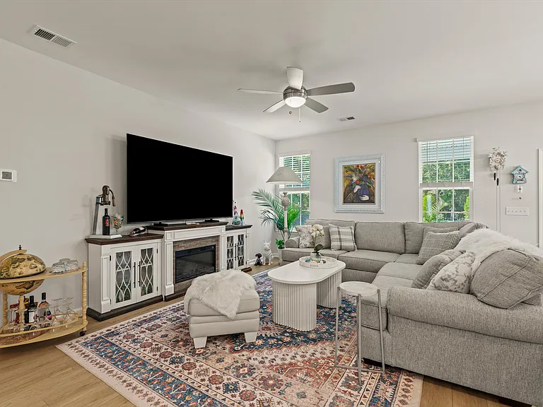 106 Baneberry Ln — Photo 15
