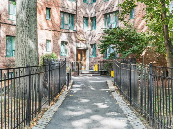 1946 E Tremont Avenue #5H, Bronx, NY 10462