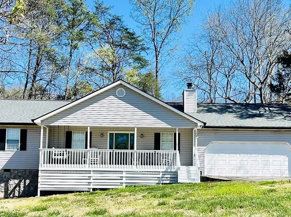 1684 Farley Dr, Tunnel Hill, GA 30755