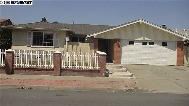 2nd image of 5465 Omar St