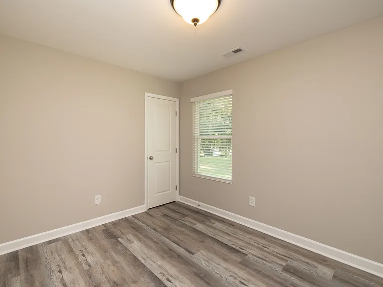 810 Long St — Photo 28
