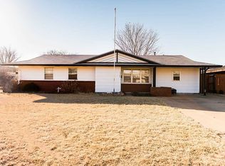 3309 Dwelle Dr, Enid, OK 73701