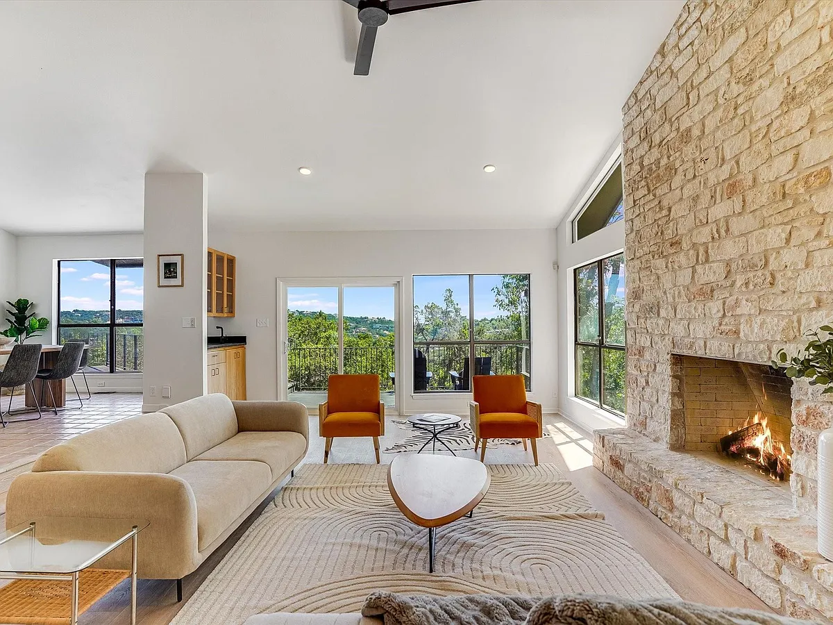 Building Photo - 1302 Wild Basin Ldg