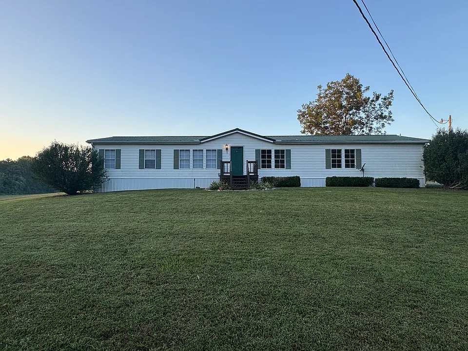 1586 Hargis Rd