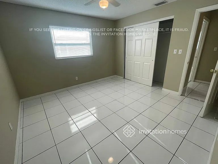 1806 SE 13th St — Photo 8