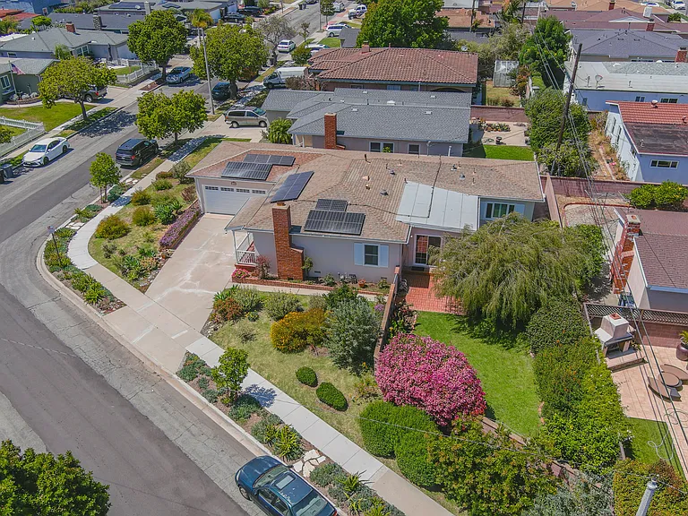 22826 Marjorie Ave — Photo 59