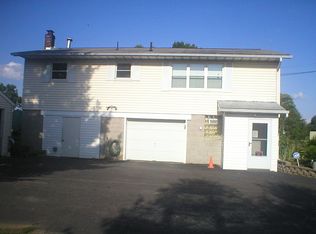 528 McCaughtry Run Rd, Darlington, PA 16115