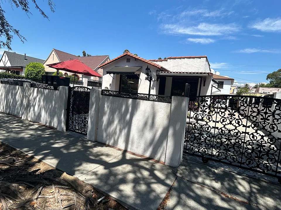 3203 Madera Ave