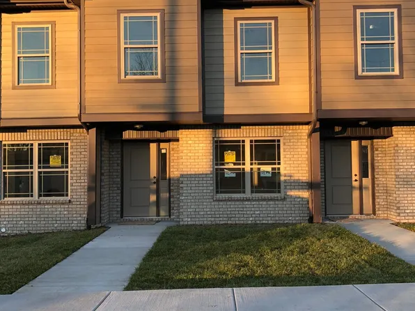 66 Bellvue Dr, Lebanon, TN 37090