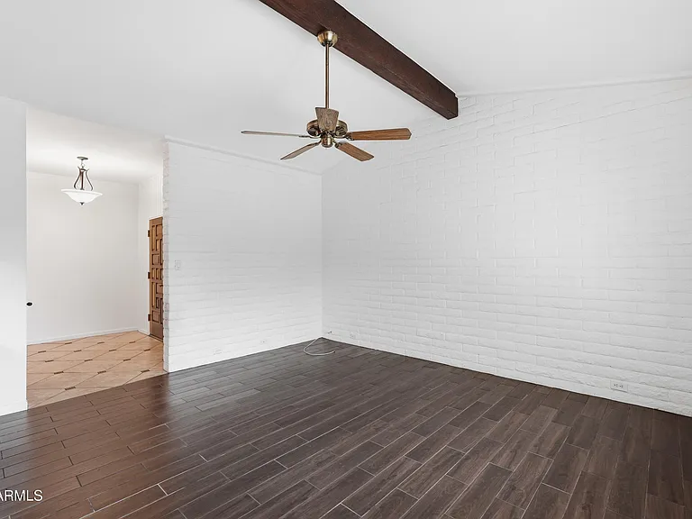 4525 N 66th St #11 — Photo 8