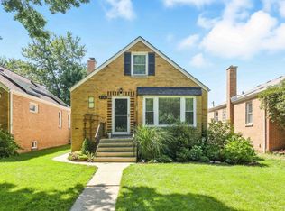 2130 Brummel St, Evanston, IL 60202