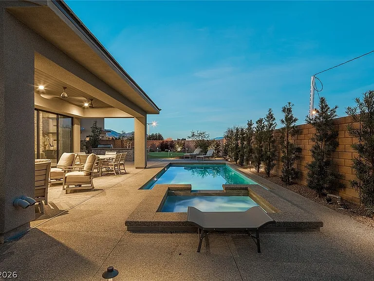 18 Garden Rain Dr — Photo 44