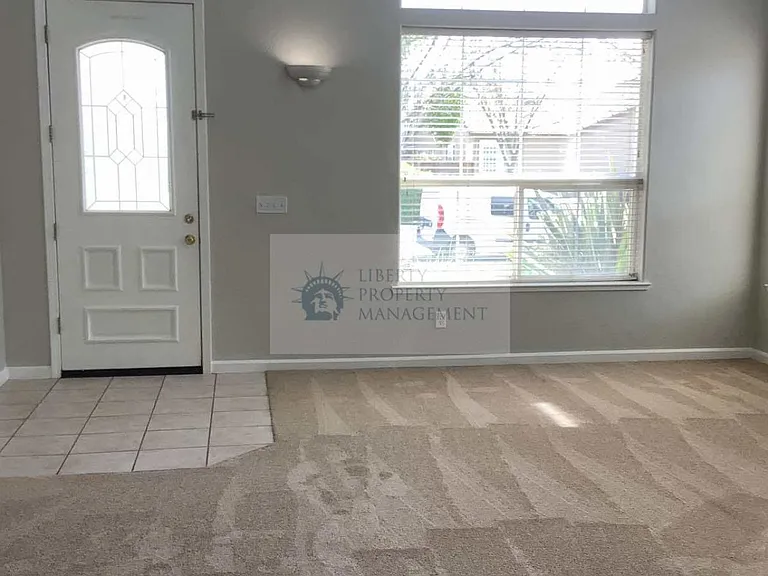 4425 Crown Valley Way — Photo 8