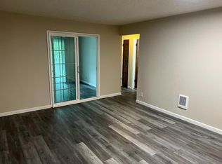 1477 Grove Ave #206, Burlingame, CA 94010