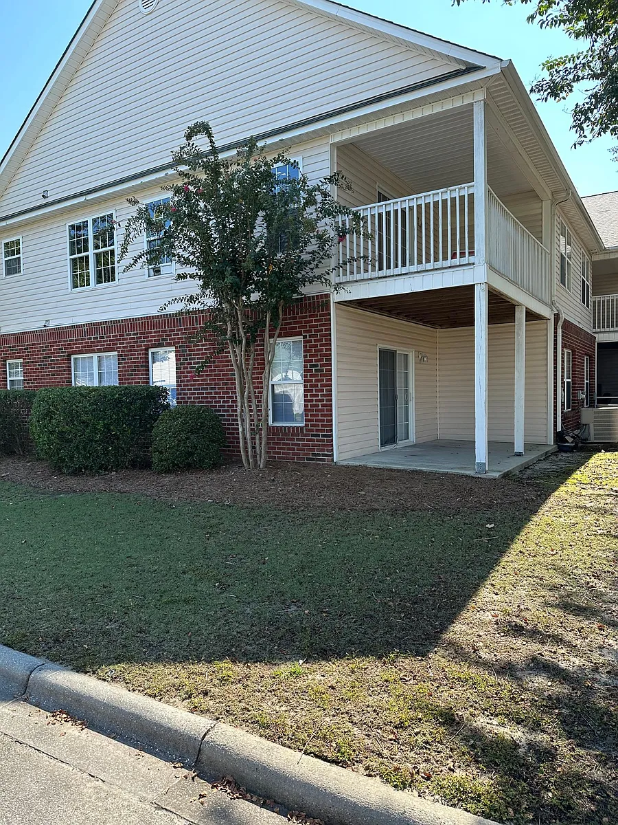 Building Photo - 1414 Willoughby Park Ct #4