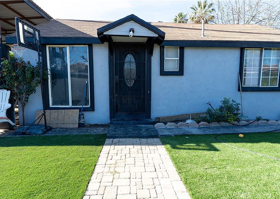 1st image of 3895 Twining St