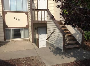 712 Miller Ct APT B, Rawlins, WY 82301