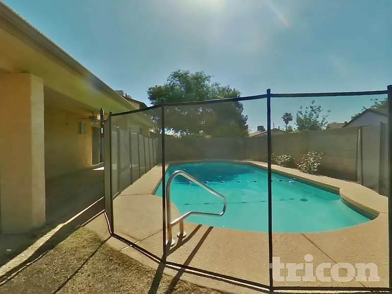 4323 W Poinsettia Dr — Photo 20