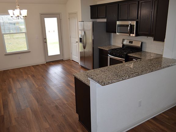 4th image of 1112 Fairhaven Gtwy