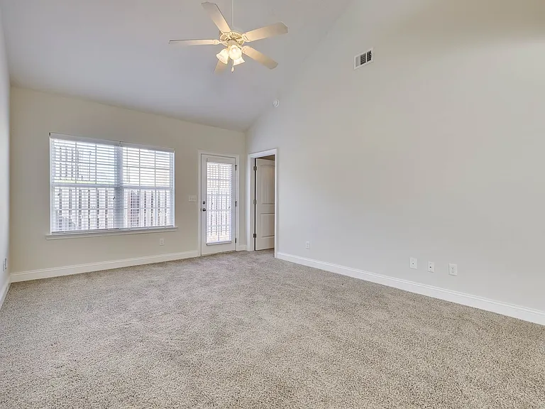 093 Lauren Lane Townhomes — Photo 34