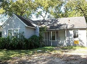 2nd image of 6610 Goforth St