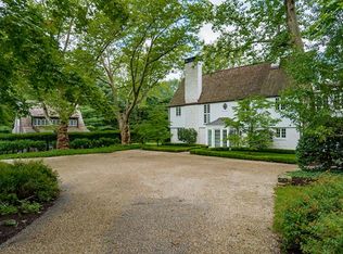 501 Mine Hill Rd, Fairfield, CT 06824