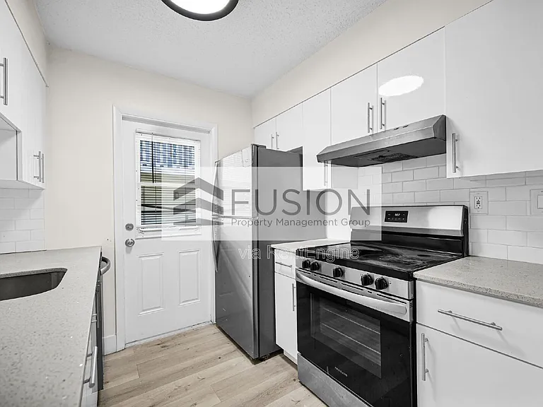881 SW 74th Ter #102C — Photo 15