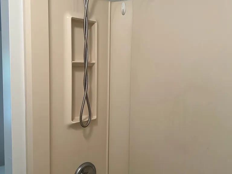 18 Linden Pl #2 — Photo 17