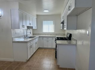 331 N Vecino Dr #7, Covina, CA 91723