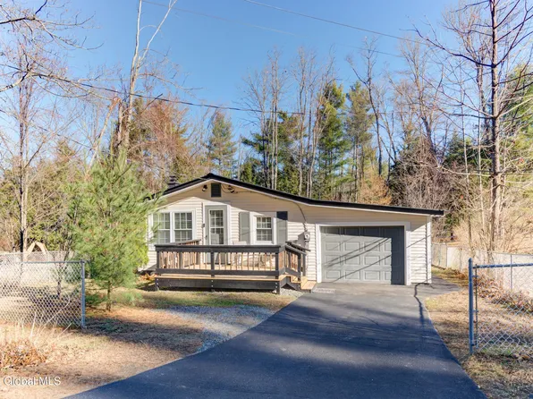 131 Wendell Avenue, Broadalbin, NY 12025