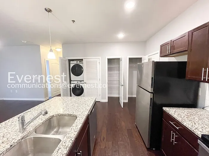 1118 Litton Ave #106 — Photo 4