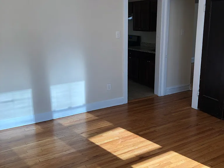 3120 W Belle Plaine Ave #3 — Photo 17