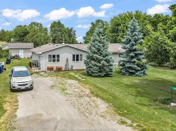 126 McLeod Ave, Amherstburg, ON N9V 2Y8