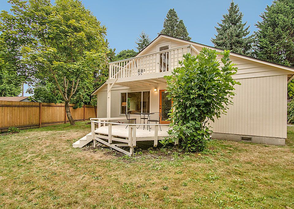 1st image of 12558 37th Ave NE