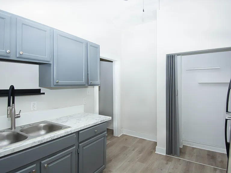 1710 Fairfax Ave #1710 — Photo 5