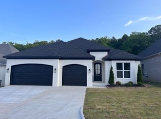 3 Belles Fleurs Cir, Little Rock, AR 72223